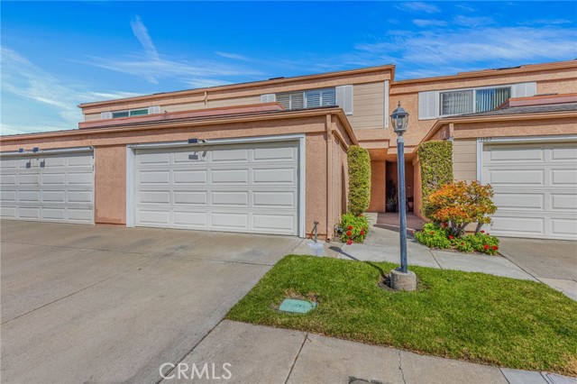 Detail Gallery Image 34 of 39 For 1105 N Dresden #52,  Anaheim,  CA 92801 - 3 Beds | 2/1 Baths