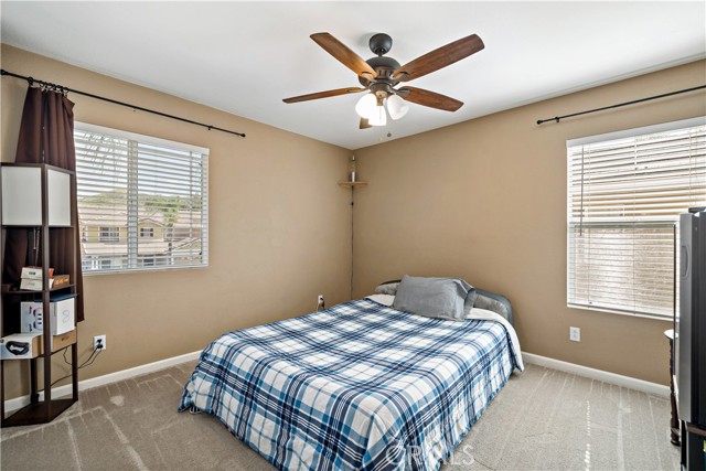 Detail Gallery Image 32 of 41 For 32053 Meadow Wood Ln, Lake Elsinore,  CA 92532 - 4 Beds | 2/1 Baths