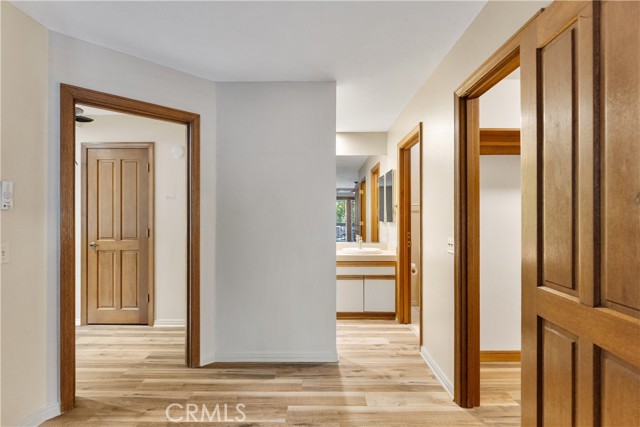 Detail Gallery Image 11 of 26 For 38501 Oaktree, Murrieta,  CA 92562 - 2 Beds | 2/1 Baths