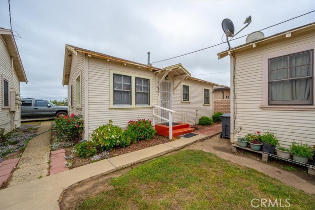 4589 12th Street, Guadalupe CA: https://media.crmls.org/medias/b02ee03c-7a5c-4aeb-ae6f-3abce4377a10.jpg
