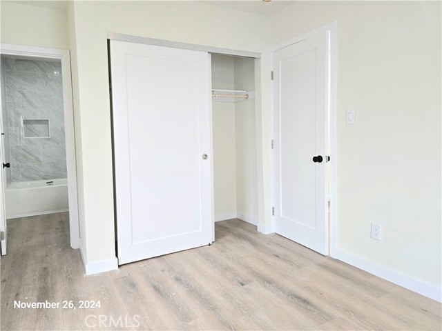 Detail Gallery Image 9 of 20 For 10916 S Inglewood Ave #10916 1/2,  Inglewood,  CA 90304 - 2 Beds | 2 Baths