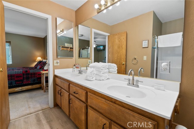 Detail Gallery Image 24 of 40 For 42106 Snowmass Ln, Big Bear Lake,  CA 92315 - 3 Beds | 2 Baths