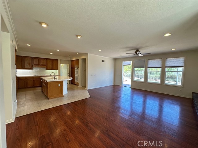 8247 E Marblehead Way, Anaheim CA: https://media.crmls.org/medias/b02f9f43-556d-498a-950d-8b683f1e2349.jpg