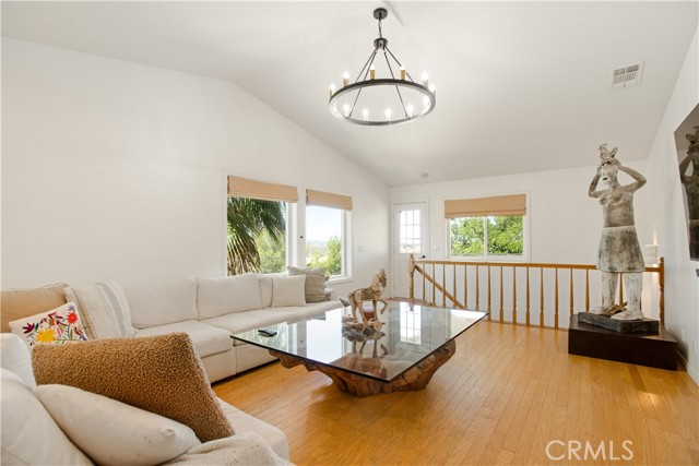 10431 Tussing Ranch Court, Apple Valley CA: https://media.crmls.org/medias/b0300389-f339-4d73-855a-af51c317ed6f.jpg