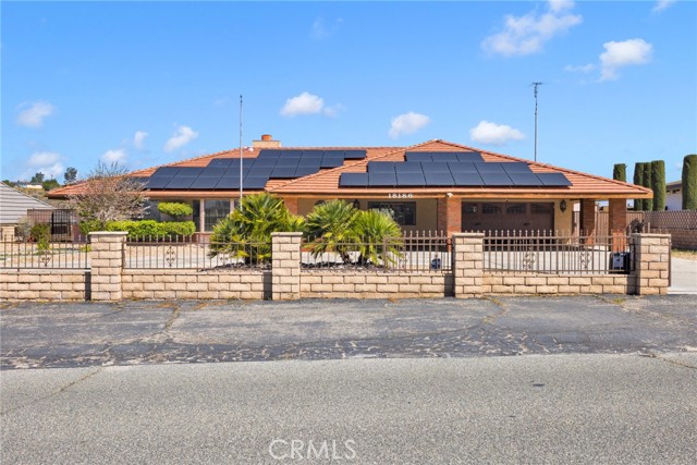 Detail Gallery Image 3 of 58 For 18186 Bangor, Hesperia,  CA 92345 - 4 Beds | 3 Baths