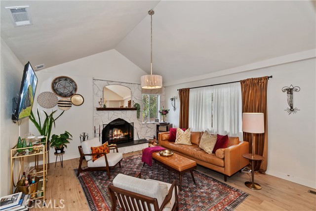 Detail Gallery Image 11 of 53 For 696 Rose, Twin Peaks,  CA 92391 - 4 Beds | 2 Baths