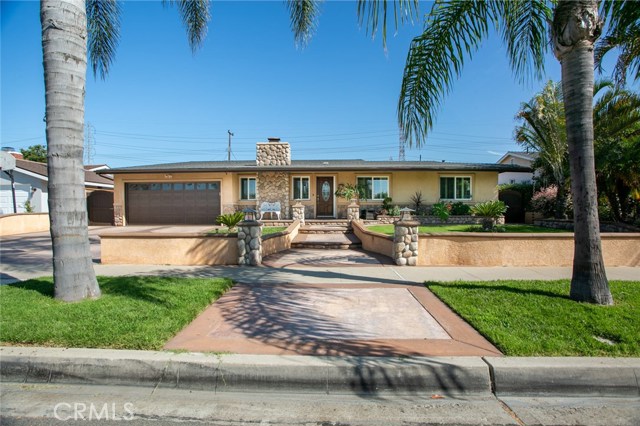 2251 W Golden West Ave, Anaheim, CA 92804