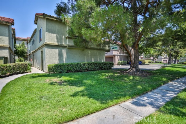 Detail Gallery Image 2 of 37 For 8426 Western Trail Pl #E,  Rancho Cucamonga,  CA 91730 - 2 Beds | 2 Baths