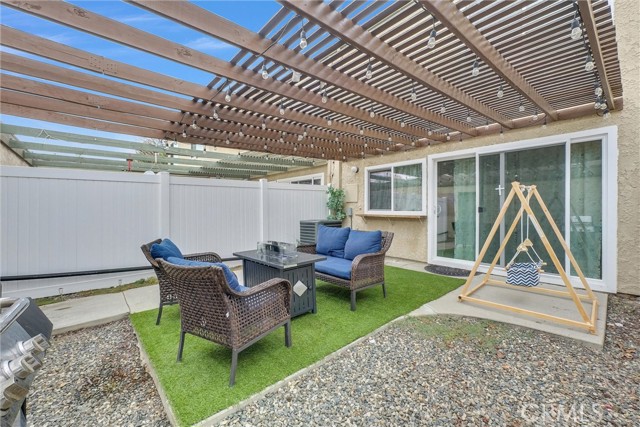 Detail Gallery Image 22 of 36 For 15970 Hyde Ct, Fountain Valley,  CA 92708 - 2 Beds | 1/1 Baths