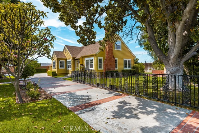 Detail Gallery Image 1 of 35 For 1166 N Handy St, Orange,  CA 92867 - 4 Beds | 1/1 Baths