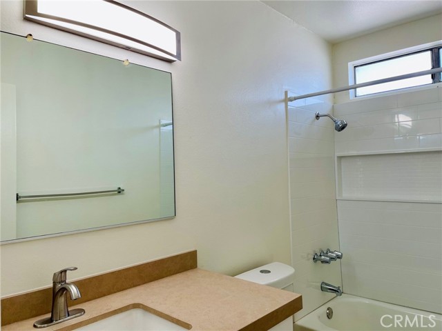 4777 W 132nd Street, Hawthorne CA: https://media.crmls.org/medias/b032bc3b-9f0e-462b-87b4-ca5a230fcb70.jpg