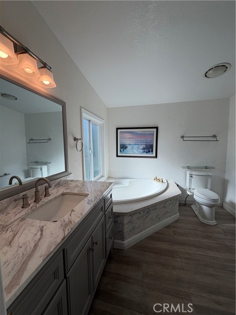 Detail Gallery Image 8 of 8 For 19251 Brookhurst St #22,  Huntington Beach,  CA 92646 - 3 Beds | 2 Baths