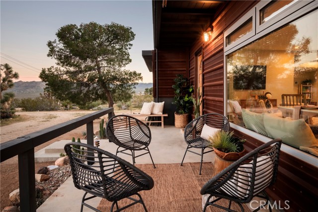 Detail Gallery Image 3 of 24 For 5376 Linda Lee Dr, Yucca Valley,  CA 92284 - 2 Beds | 1 Baths