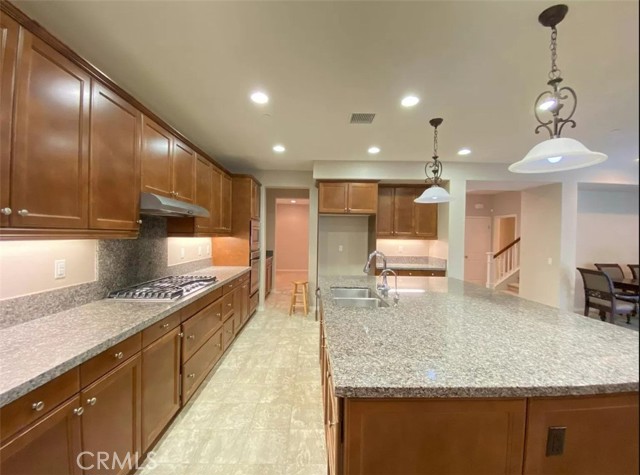 Detail Gallery Image 8 of 46 For 6430 Sheffield Street, Chino,  CA 91710 - 4 Beds | 3/1 Baths