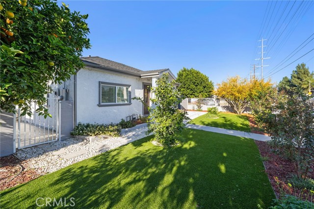 Detail Gallery Image 10 of 64 For 13533 Terra Bella, Pacoima,  CA 91331 - 5 Beds | 4/1 Baths