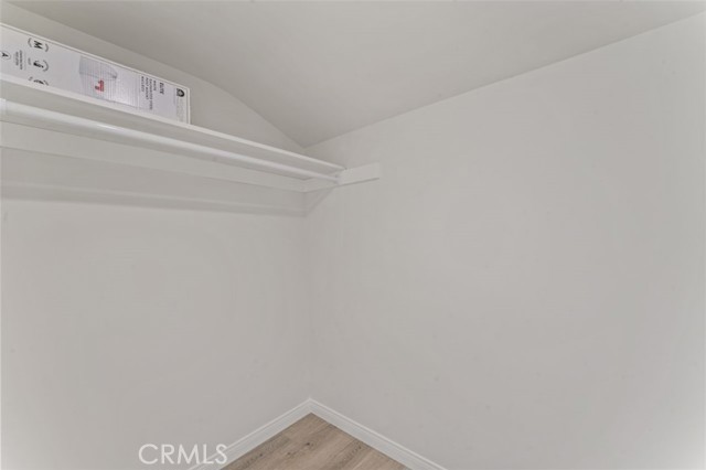 Detail Gallery Image 27 of 32 For 14722 Strathern, Panorama City,  CA 91402 - 5 Beds | 3 Baths