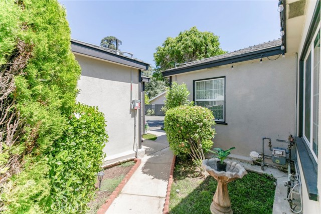 Detail Gallery Image 38 of 47 For 11063 White Oak Ave, Granada Hills,  CA 91344 - 3 Beds | 2 Baths