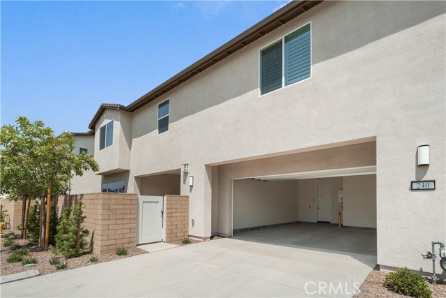 240 Sora, Irvine CA: https://media.crmls.org/medias/b035e4e4-3052-47b5-8e6c-c101cbc3aaf2.jpg