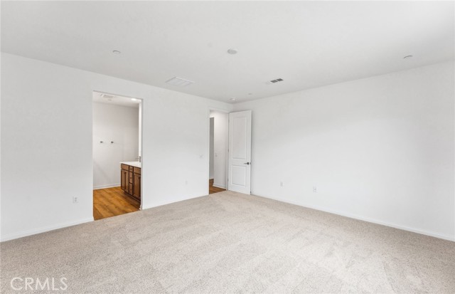 Detail Gallery Image 16 of 26 For 4180 Larchwood Ln, Lake Elsinore,  CA 92530 - 3 Beds | 2 Baths
