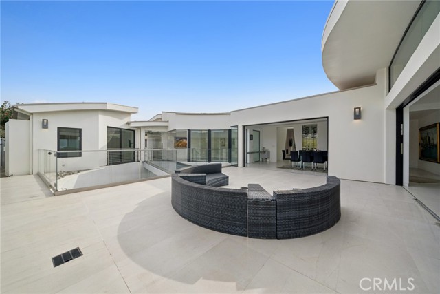 Detail Gallery Image 33 of 62 For 4607 Perham, Corona Del Mar,  CA 92625 - 4 Beds | 6/1 Baths