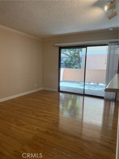 Detail Gallery Image 3 of 9 For 10655 Lemon #2401,  Rancho Cucamonga,  CA 91737 - 1 Beds | 1 Baths