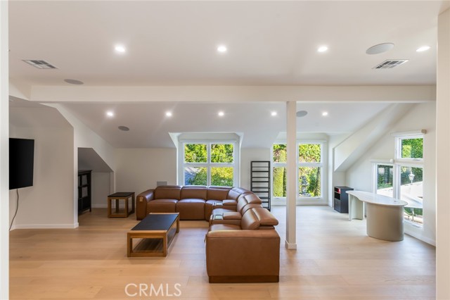 6512 Firmament photo 40