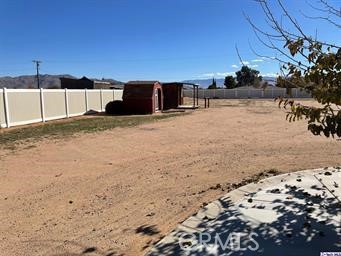 Detail Gallery Image 15 of 19 For 15085 Flathead Rw, Apple Valley,  CA 92307 - 3 Beds | 2 Baths