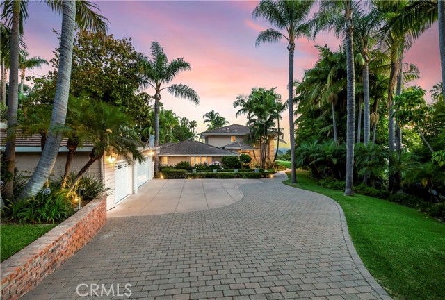 Detail Gallery Image 2 of 56 For 1672 La Loma Dr, North Tustin,  CA 92705 - 6 Beds | 5/1 Baths