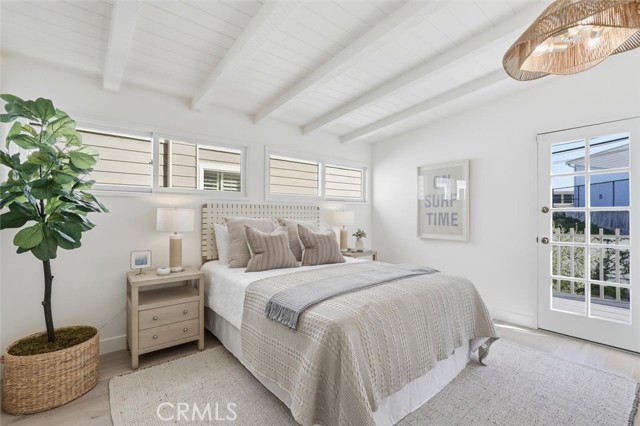 Detail Gallery Image 24 of 52 For 436 1st St, Manhattan Beach,  CA 90266 - 4 Beds | 2/1 Baths
