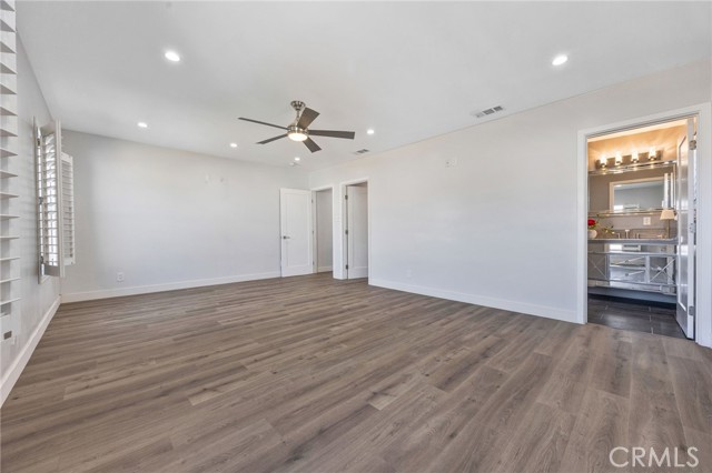 Detail Gallery Image 36 of 49 For 6053 Turnergrove, Lakewood,  CA 90713 - 4 Beds | 3 Baths