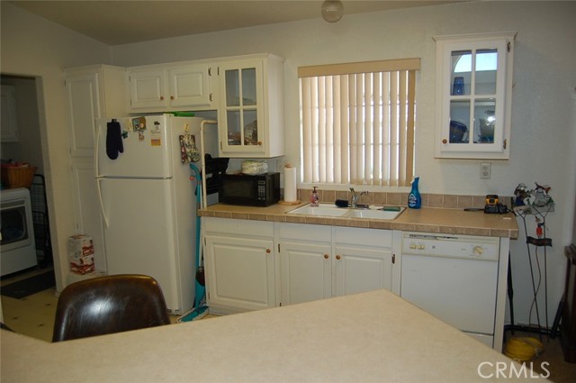 Detail Gallery Image 7 of 22 For 2744 W Rialto Ave #33,  Rialto,  CA 92376 - 3 Beds | 2 Baths