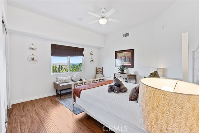 Image 54 of 73 For 15471 Green Valley Truck