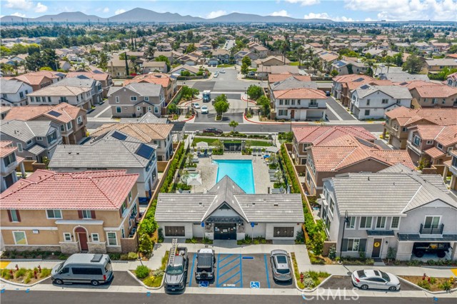 15210 Horizon Street, Fontana CA: https://media.crmls.org/medias/b03b8006-4c00-47ac-9f5c-3043c2a18706.jpg