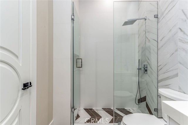 Detail Gallery Image 25 of 40 For 10168 Lightbreeze Cir, Huntington Beach,  CA 92646 - 5 Beds | 5/1 Baths