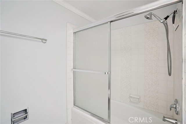 Detail Gallery Image 23 of 33 For 100 Hermosa Ave 3a,  Long Beach,  CA 90802 - 2 Beds | 2 Baths