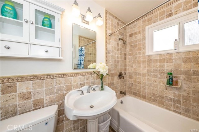 Detail Gallery Image 34 of 44 For 35325 Beach Rd, Dana Point,  CA 92624 - 4 Beds | 2/1 Baths