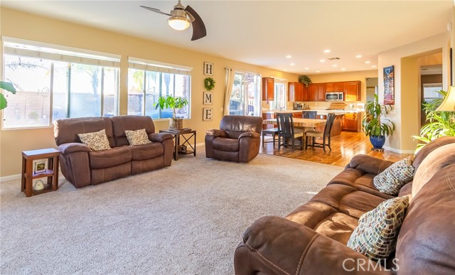 Detail Gallery Image 23 of 52 For 35181 Begonia Ln, Winchester,  CA 92596 - 6 Beds | 3 Baths