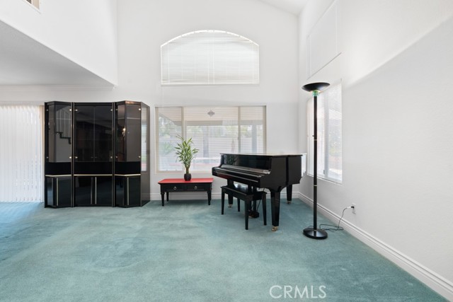 Detail Gallery Image 3 of 35 For 21695 Del Amo St, Moreno Valley,  CA 92557 - 3 Beds | 2/1 Baths