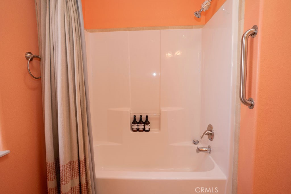 https://media.crmls.org/medias/b03d44fd-f08e-4cb2-af48-d06d319ec413.jpg?preset=X-Large
