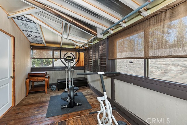 Detail Gallery Image 15 of 32 For 43114 Encino, Big Bear Lake,  CA 92315 - 2 Beds | 2 Baths