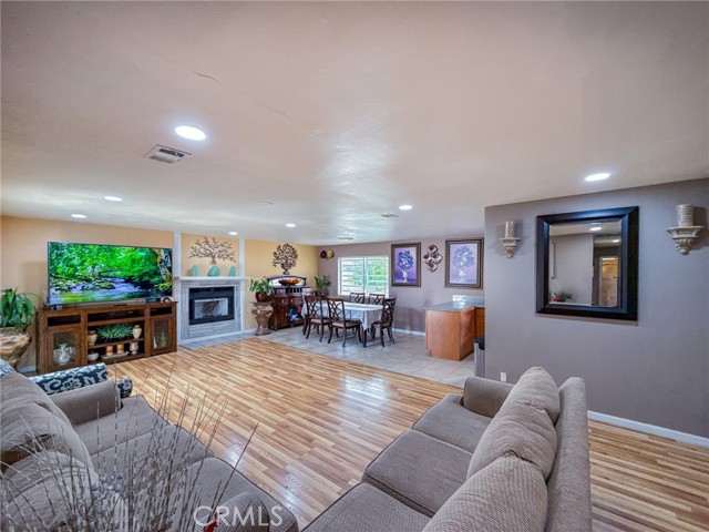 Detail Gallery Image 18 of 47 For 45431 Sancroft Ave, Lancaster,  CA 93535 - 4 Beds | 2 Baths