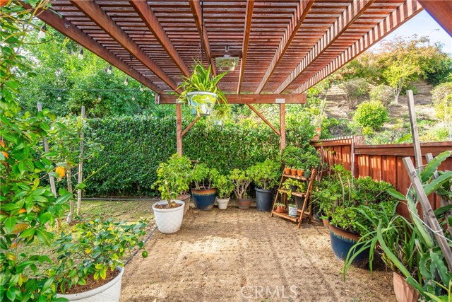 Detail Gallery Image 29 of 48 For 16198 Singing Hills, Chino Hills,  CA 91709 - 3 Beds | 2/1 Baths