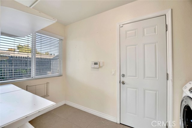 Detail Gallery Image 22 of 39 For 454 Mount Carmel Dr, Claremont,  CA 91711 - 4 Beds | 2/1 Baths