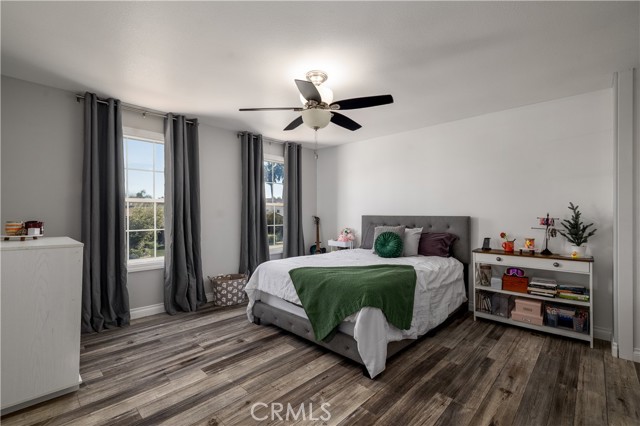 Image 32 of 45 For 29948 Sycamore Ridge