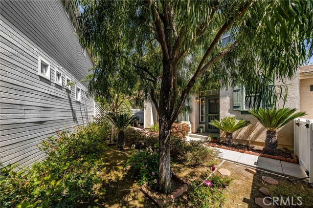 Detail Gallery Image 5 of 42 For 167 Iris Ln, Brea,  CA 92821 - 3 Beds | 2/1 Baths