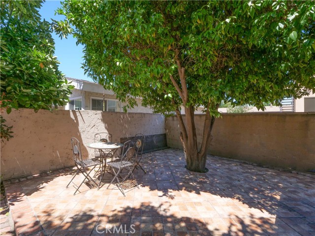 1569 W 218th Street, Torrance CA: https://media.crmls.org/medias/b0427efe-de3d-47ec-a5fd-7437318a043d.jpg