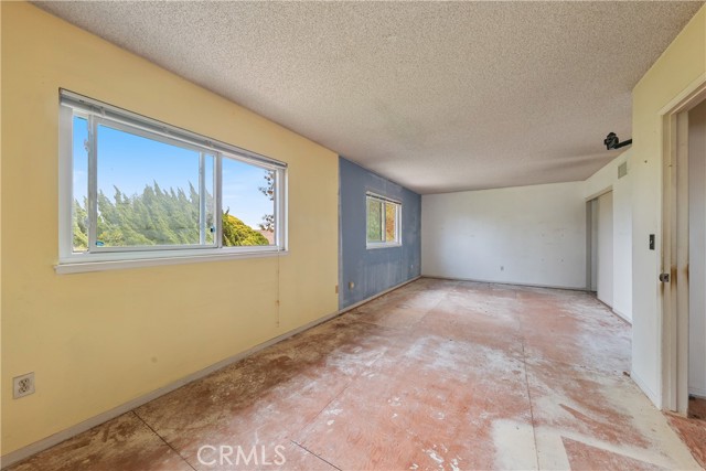 Detail Gallery Image 26 of 38 For 17172 Berlin Ln, Huntington Beach,  CA 92649 - 3 Beds | 2 Baths