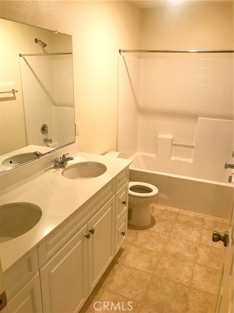 Detail Gallery Image 30 of 34 For 16031 Cordova, Victorville,  CA 92394 - 6 Beds | 2/1 Baths