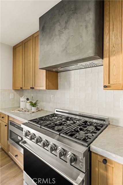 2440 Ostrom, Long Beach CA: https://media.crmls.org/medias/b043eaa6-29b2-4437-ac6c-6afaca66b8d8.jpg