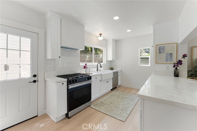 Detail Gallery Image 6 of 14 For 2628 Crestmoore, Los Angeles,  CA 90065 - 1 Beds | 1 Baths